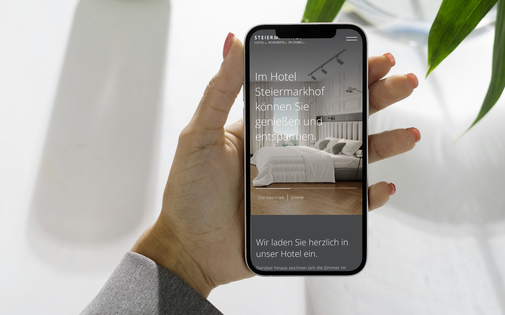 Smartphone-Screenshot der Startseite des Steiermarkhof Hotels.