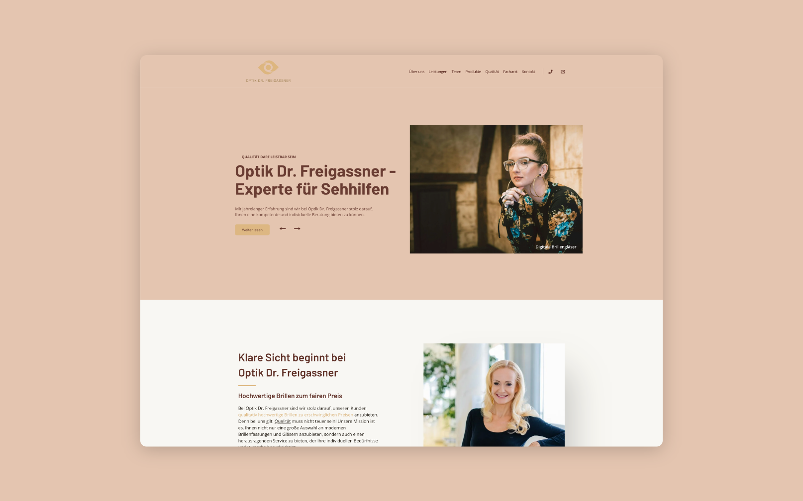 Desktop-Screenshot der Startseite mit Text und einem Kundenbild.